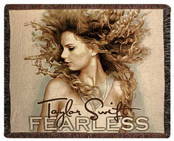 Taylor Swift Fearless Keychain – Everbloom By Celeste